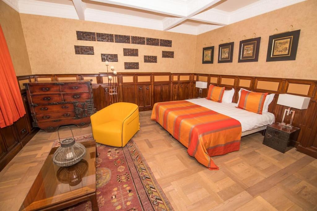 Apartment Luxury 4 Bedrooms In