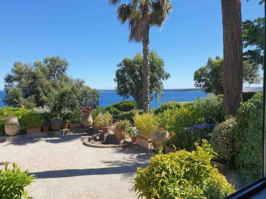 Apartment Luxury 4 Bedrooms In *