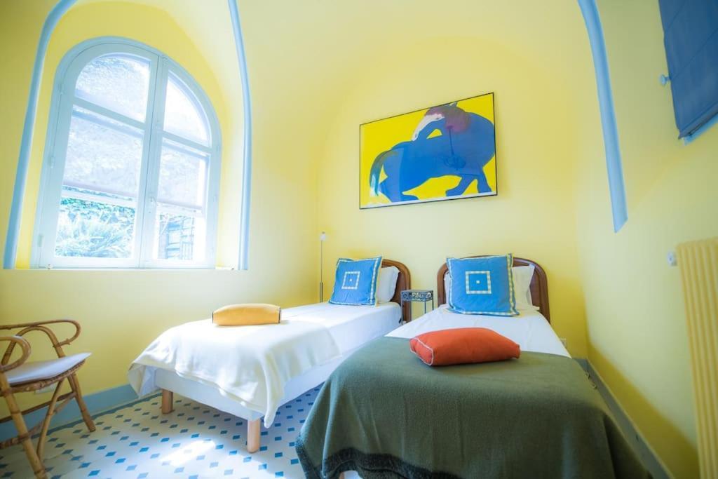 Apartment Luxury 4 Bedrooms In *